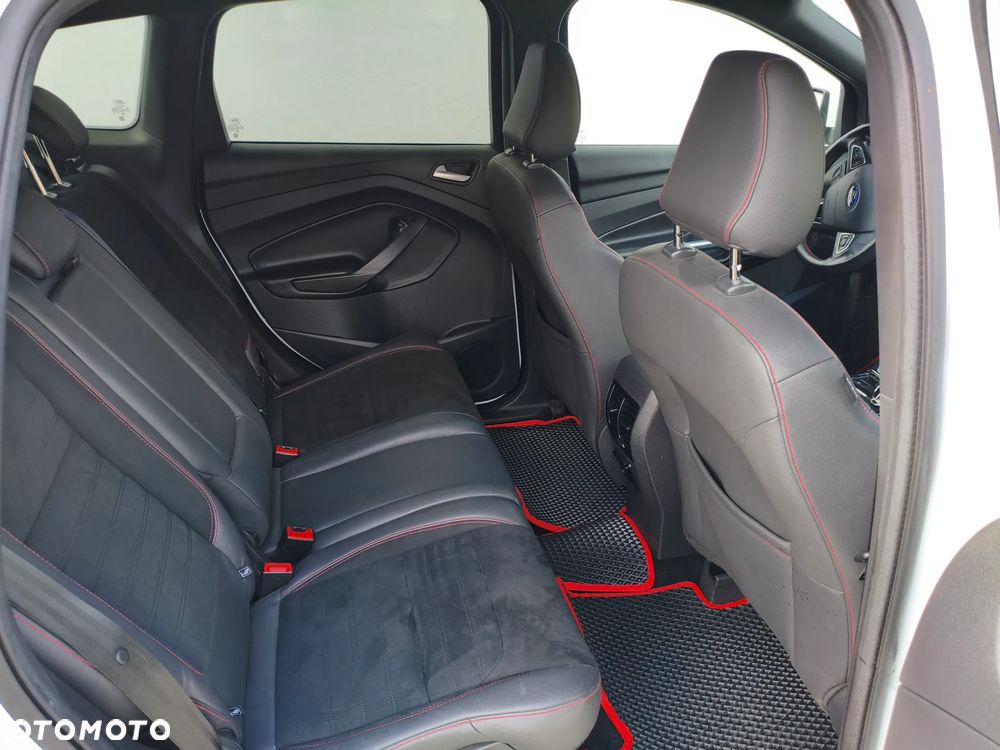 Ford Kuga 2.0 TDCi AWD ST-Line - 16