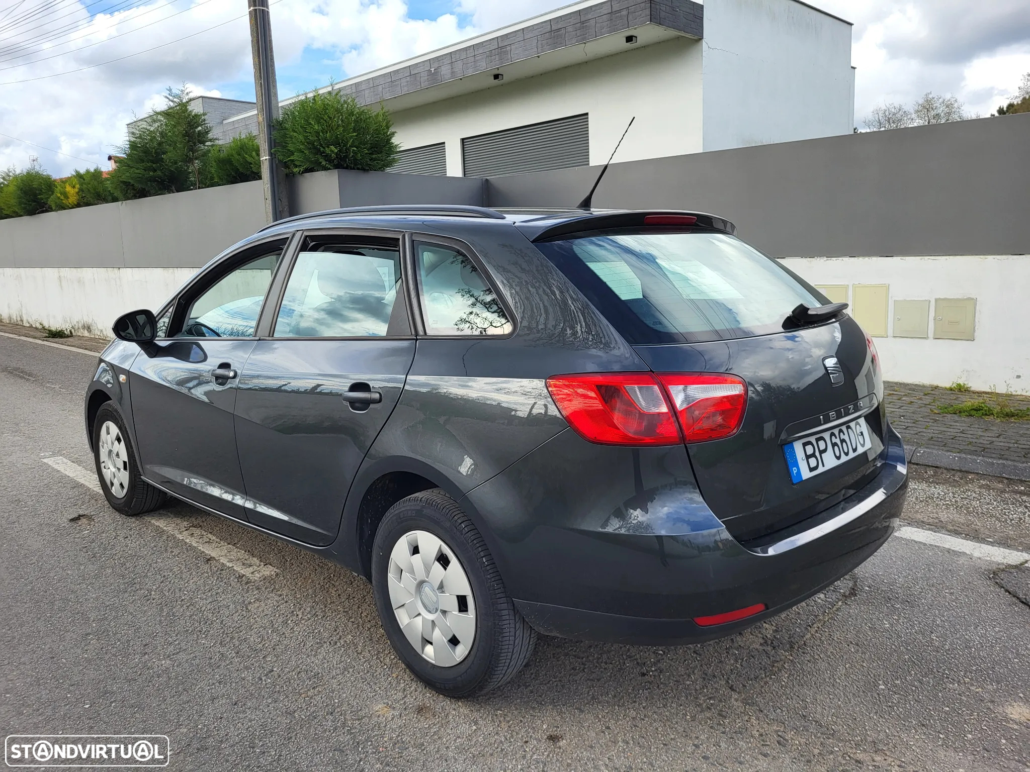 SEAT Ibiza 1.2 TDi Reference DPF - 6