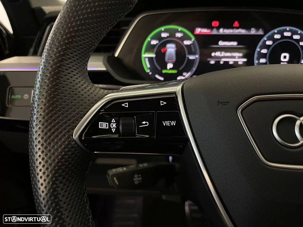 Audi Q8 e-Tron Sportback 50 quattro S line - 35