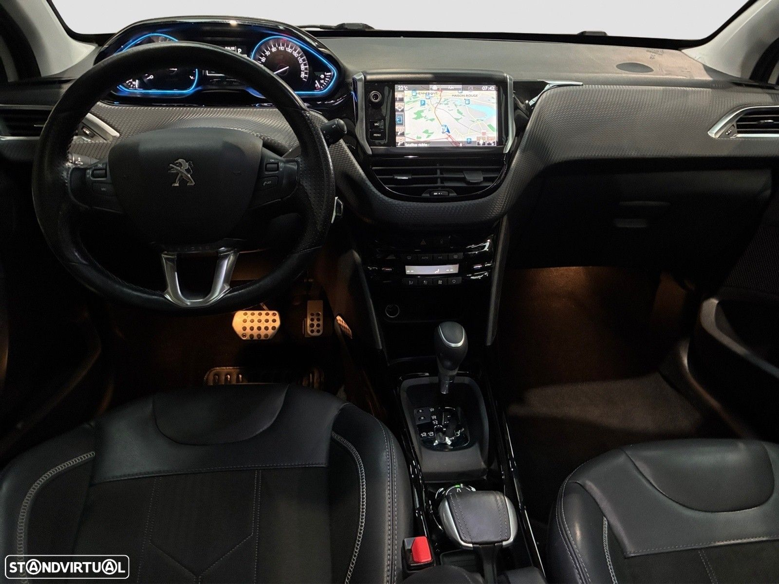 Peugeot 2008 1.2 PureTech Crossway EAT6 - 5