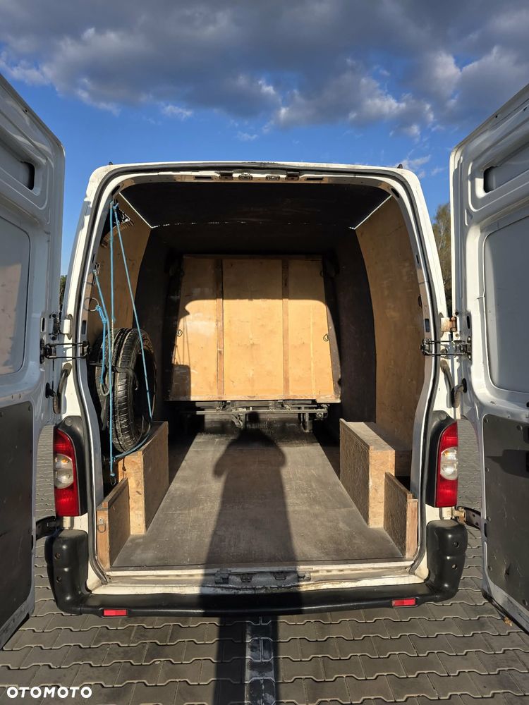 Renault Master - 18