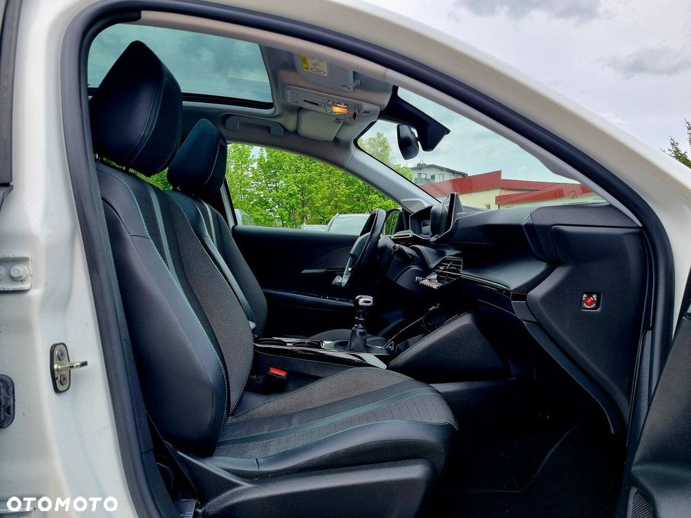Peugeot 208 1.2 PureTech Allure S&S - 11