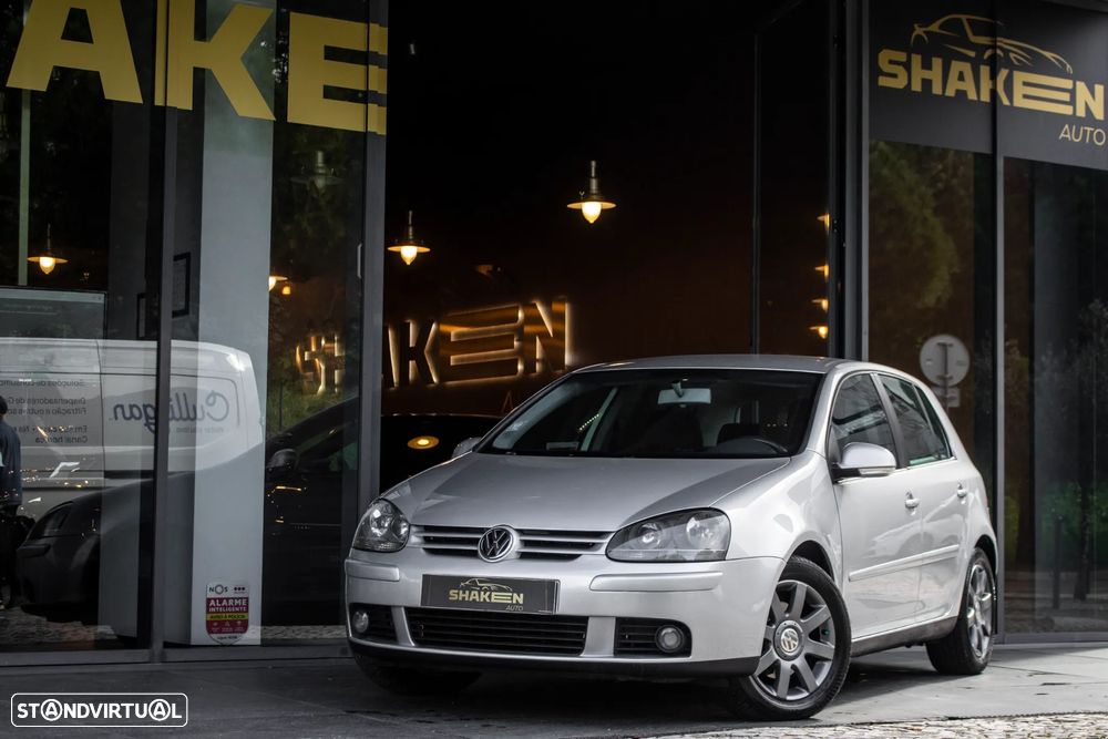 VW Golf 1.6 FSi Confortline - 1