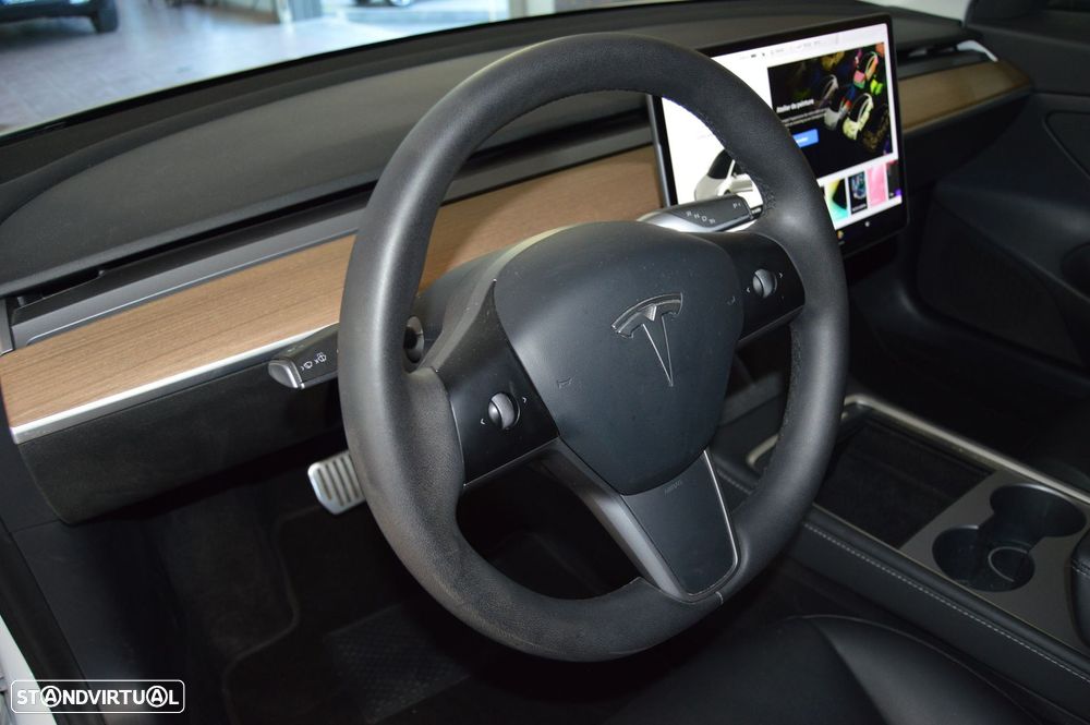 Tesla Model 3 Standard Range Plus RWD - 33
