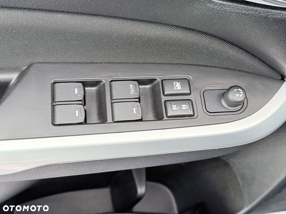 Suzuki Vitara 1.6 (4x4) Allgrip Comfort - 27