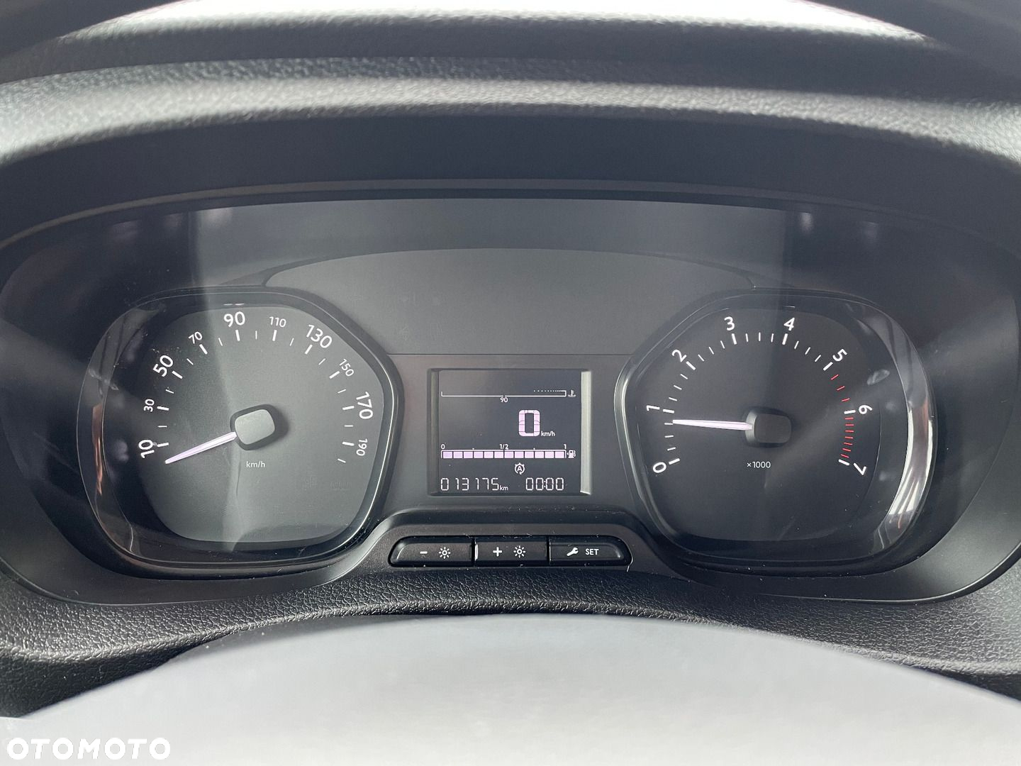 Toyota PROACE - 14