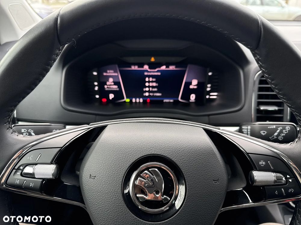 Skoda Karoq 1.5 TSI ACT GPF 4x2 Style DSG - 24