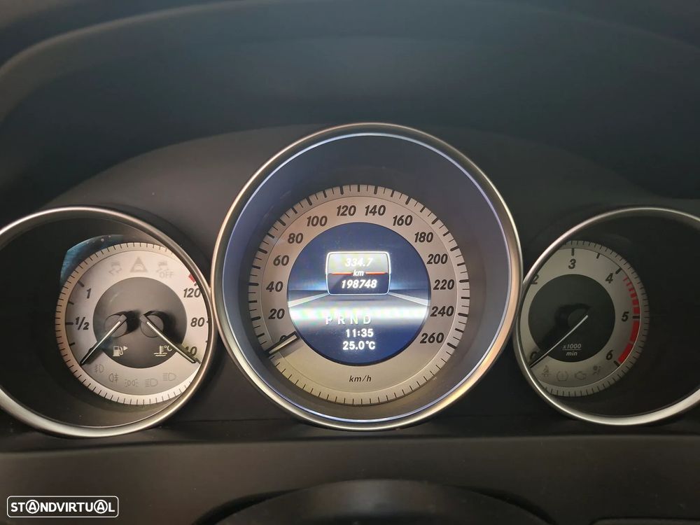 Mercedes-Benz C 220 - 14