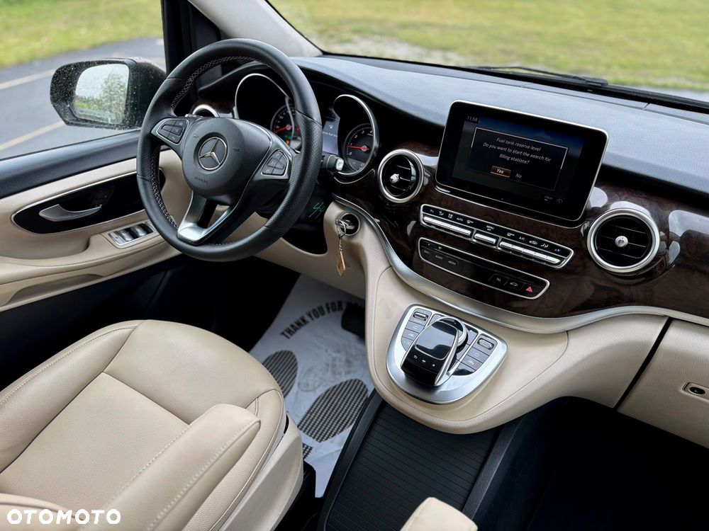 Mercedes-Benz Klasa V 300 d lang 9G-TRONIC Exclusive Edition - 21