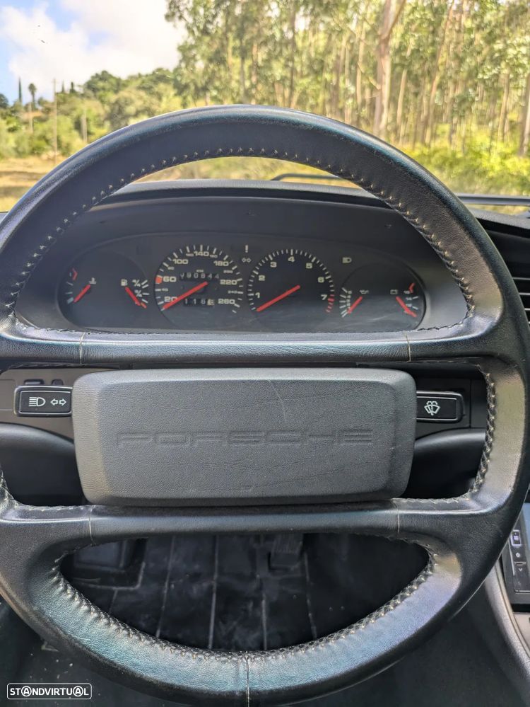 Porsche 944 S - 14