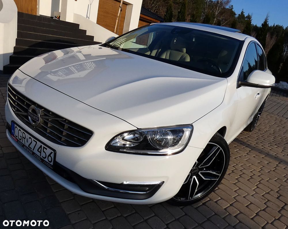Volvo S60 - 16