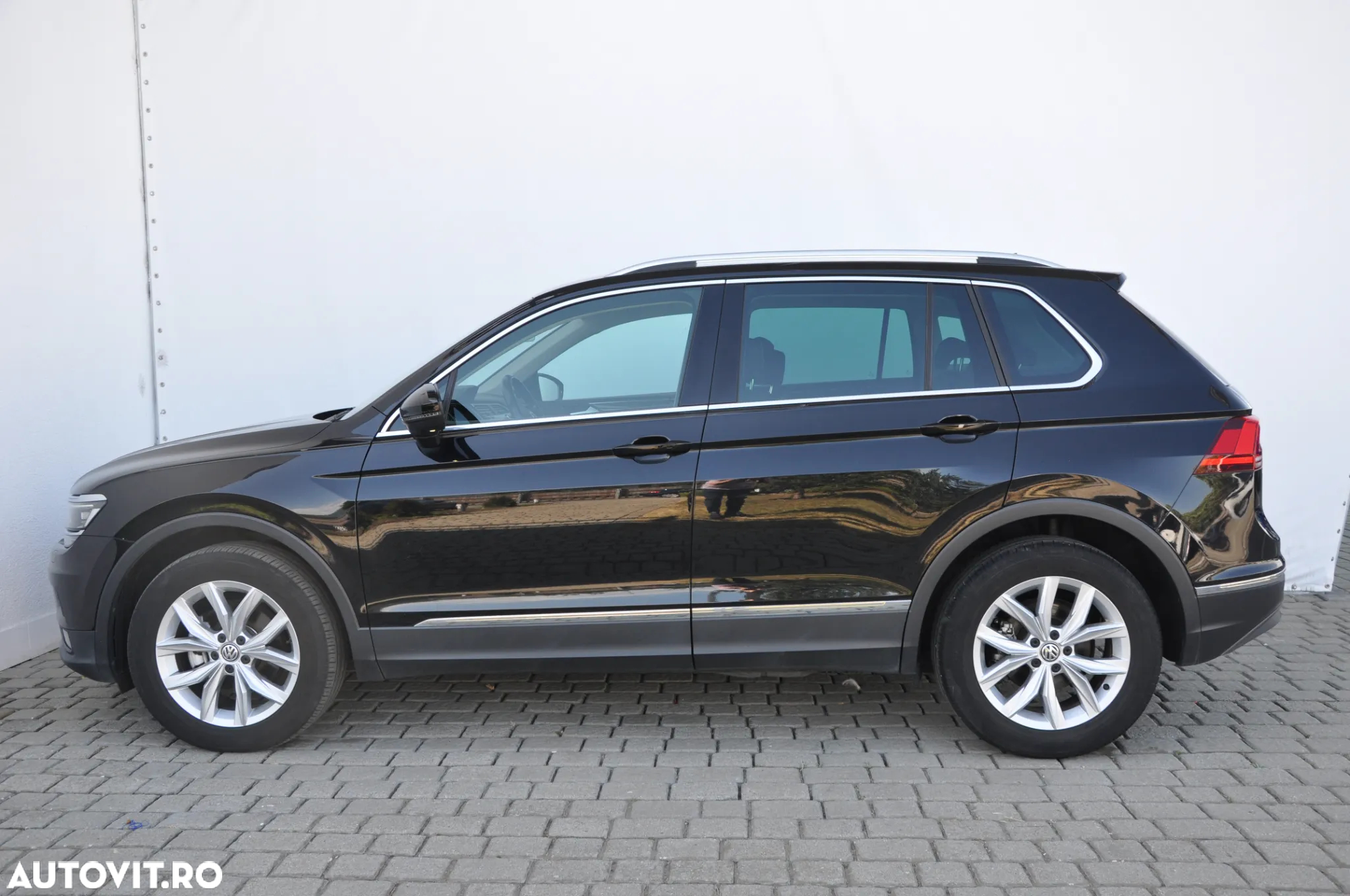 Volkswagen Tiguan 2.0 TDI DPF DSG 4Mot Highline - 2