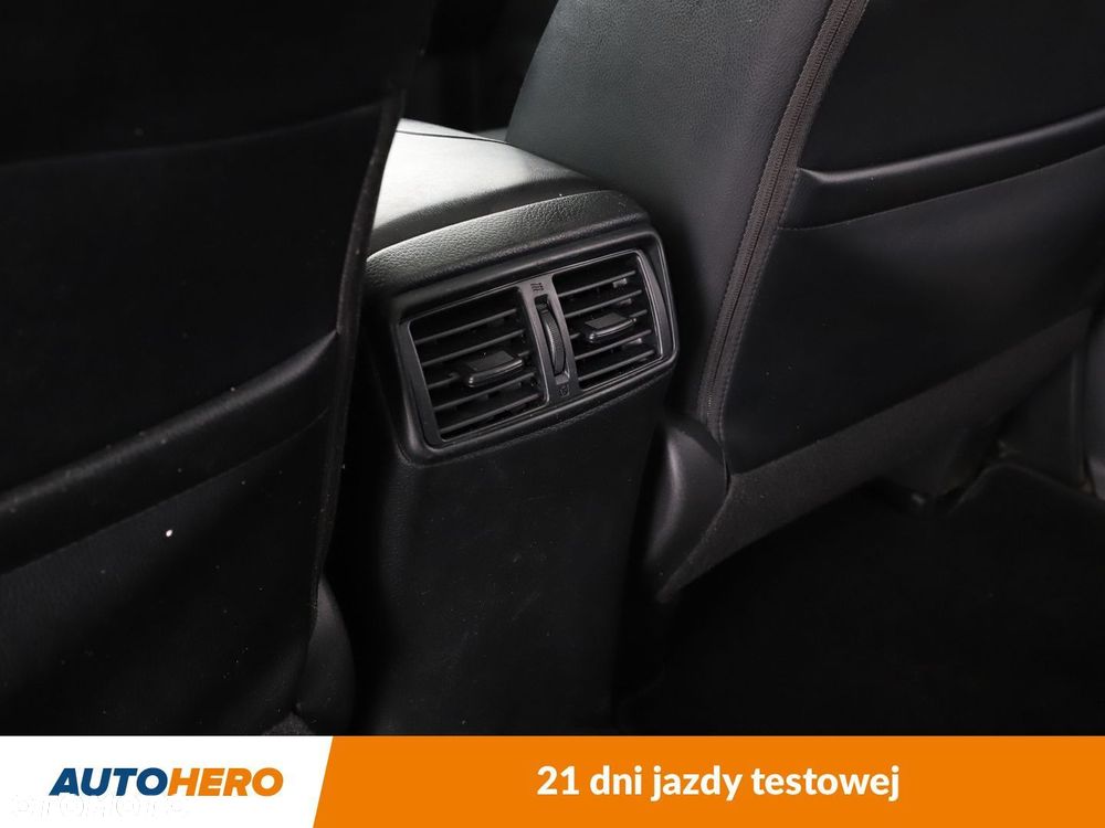 Nissan X-Trail 2.0 dCi Tekna Xtronic 4WD - 39