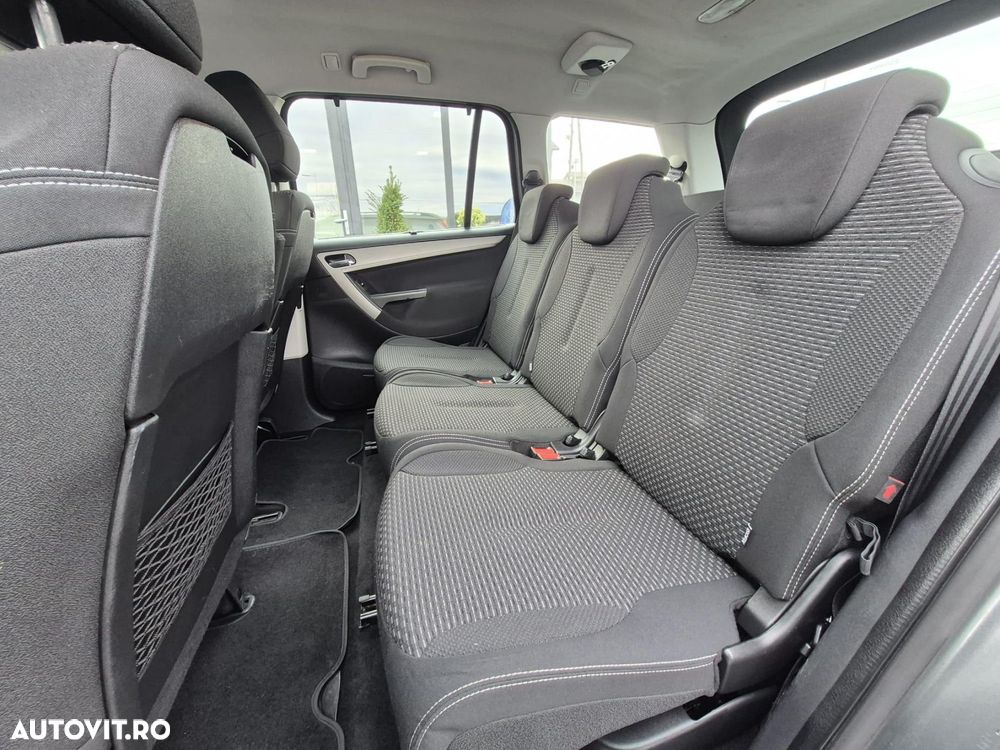 Citroën C4 Picasso - 15