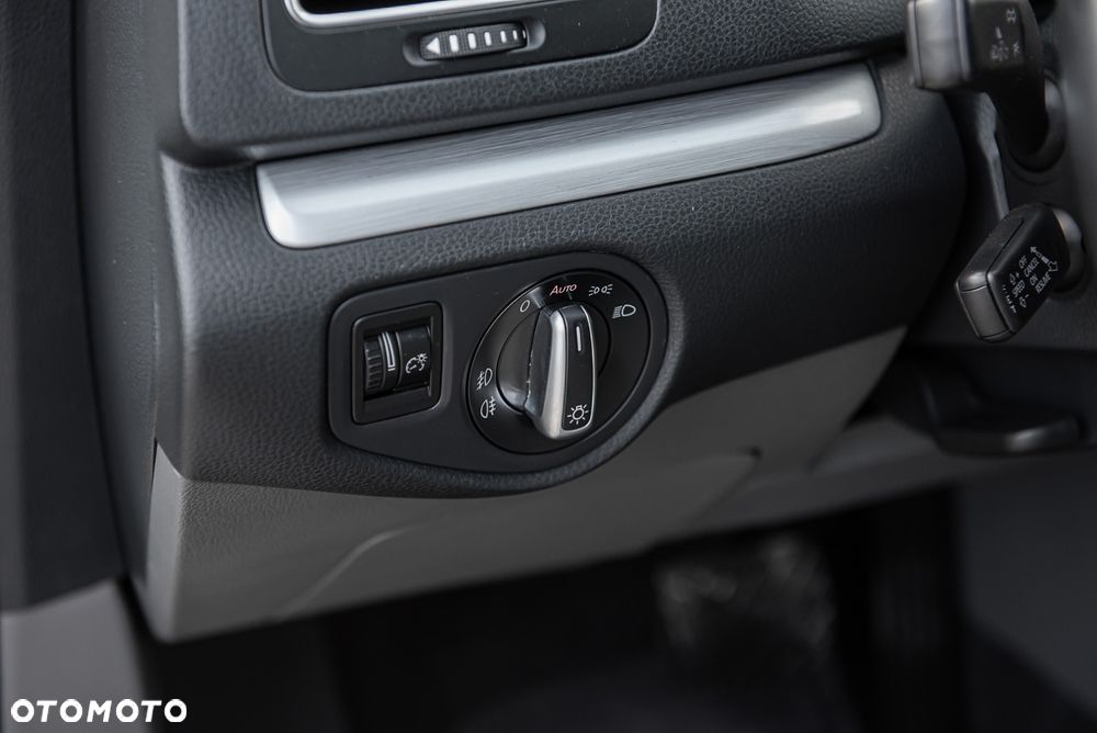 Volkswagen Sharan 2.0 TSI Highline DSG - 19