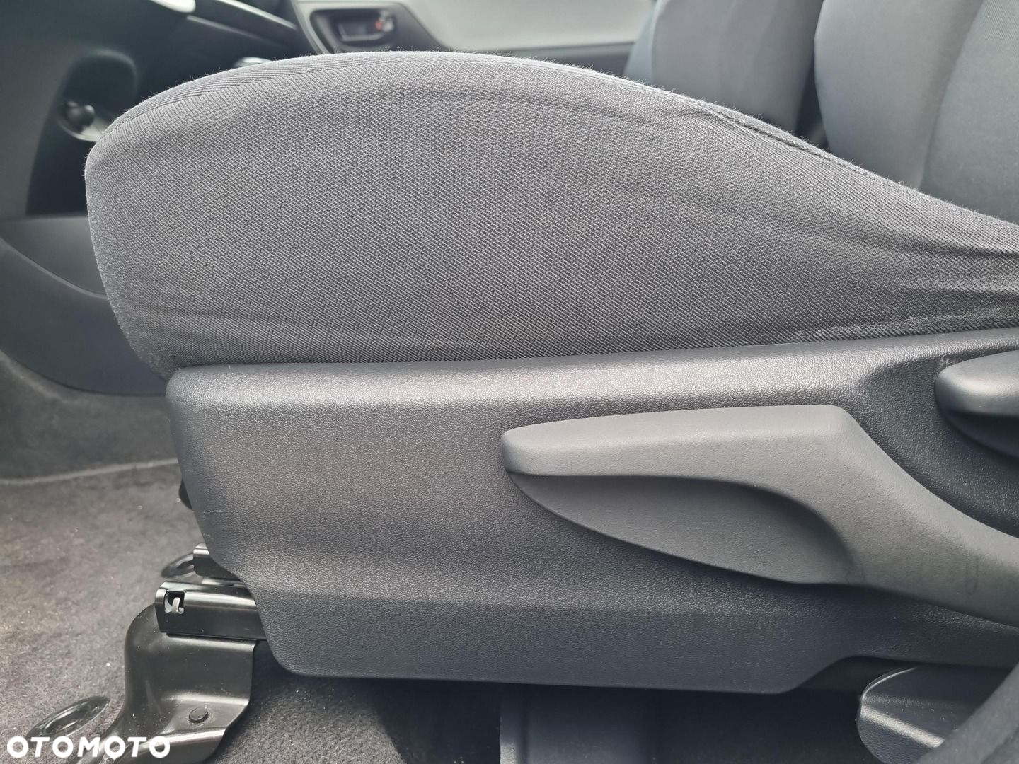 Toyota Yaris - 22