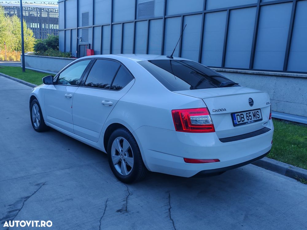 Skoda Octavia 1.6 TDI Style - 4