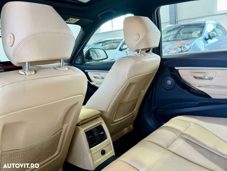 BMW Seria 3 318i Aut. Luxury Line - 10