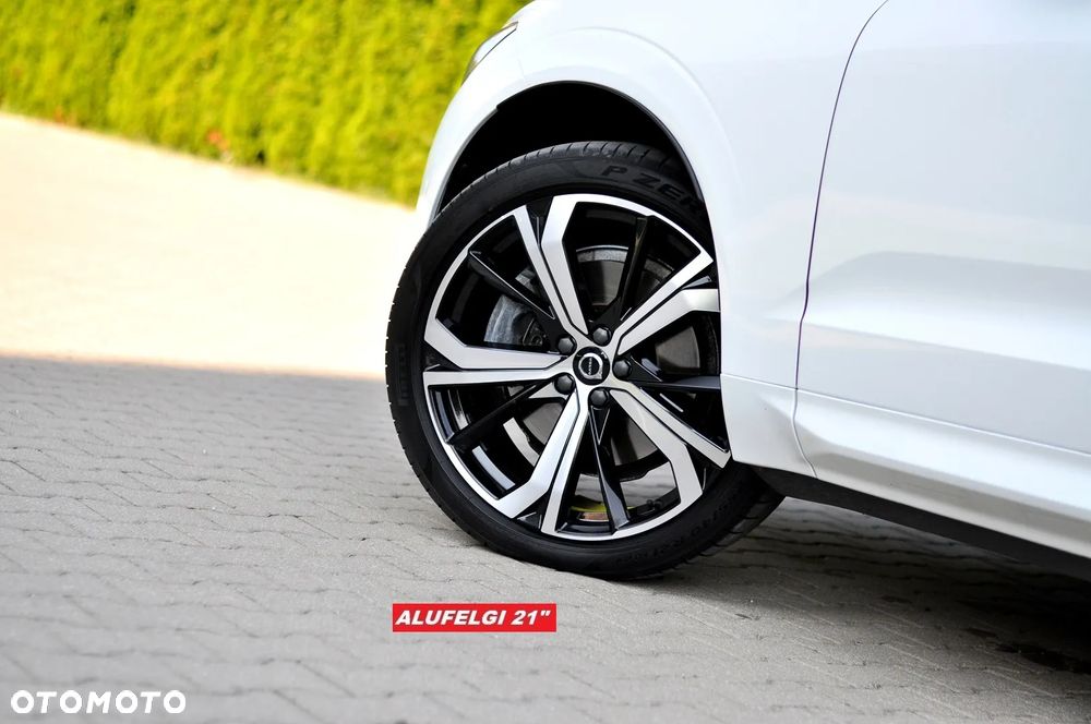 Volvo XC 60 B4 D Plus Dark - 5