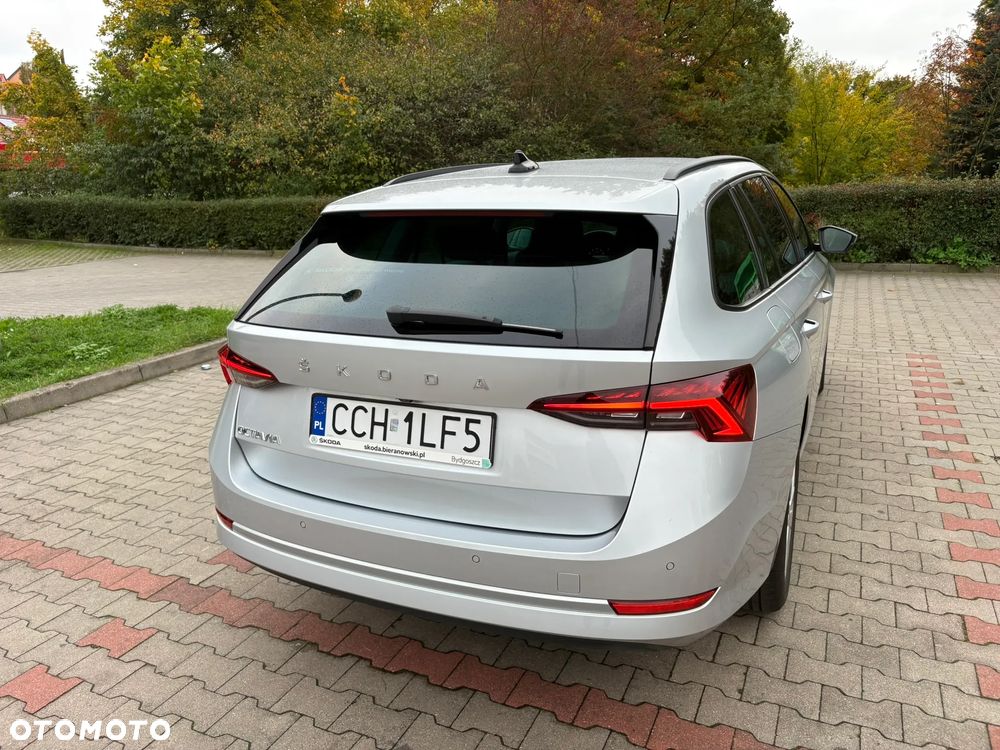 Skoda Octavia 1.5 TSI ACT Ambition - 8
