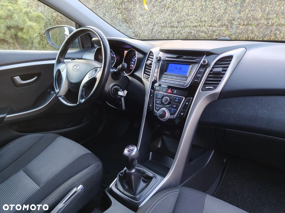 Hyundai i30 i30cw 1.4 Fifa World Cup Edition - 7