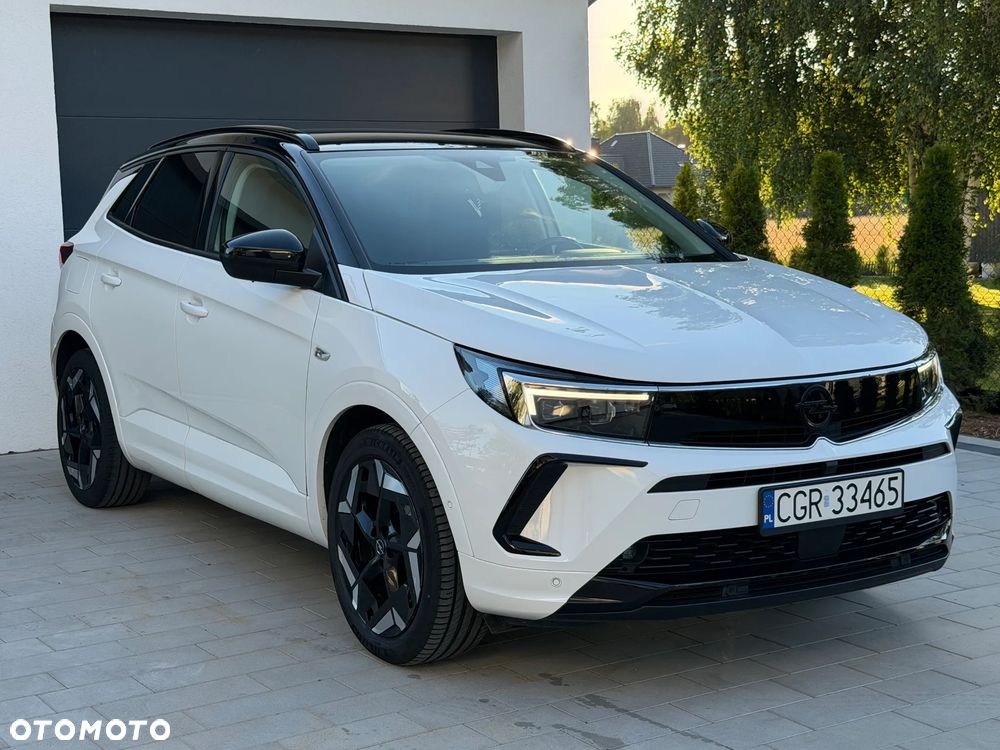 Opel Grandland 1.6 T PHEV 4x4 GS Line - 11