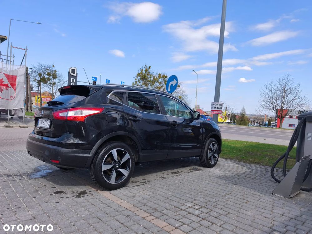 Nissan Qashqai 1.6 DCi N-Connecta EU6 - 11