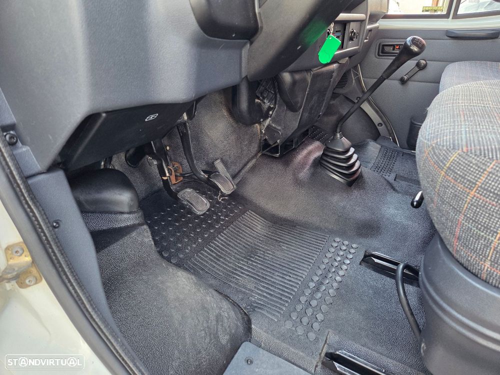 Ford Transit 120 Driver - 13