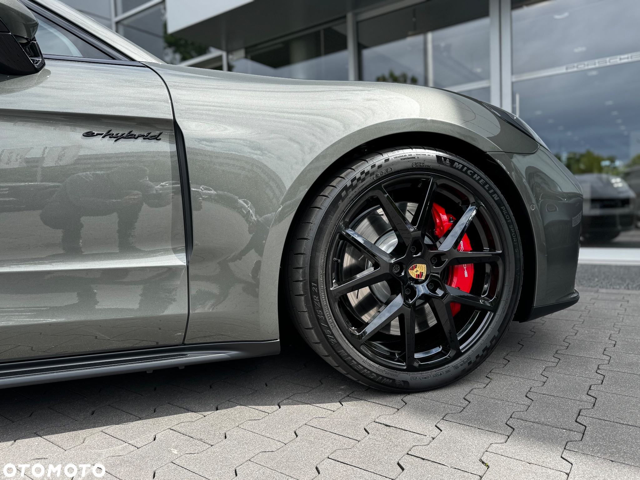 Porsche Panamera 4S E-Hybrid - 13