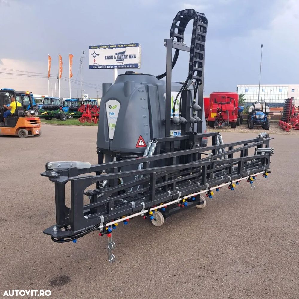Bufer Erbicidator Bufer, Anatolia Fox, purtat, 800 litri, 18metri, ridicare hidraulica si deschidere manuala, produs nou, stoc Ploiesti, matricola 2024 - 2