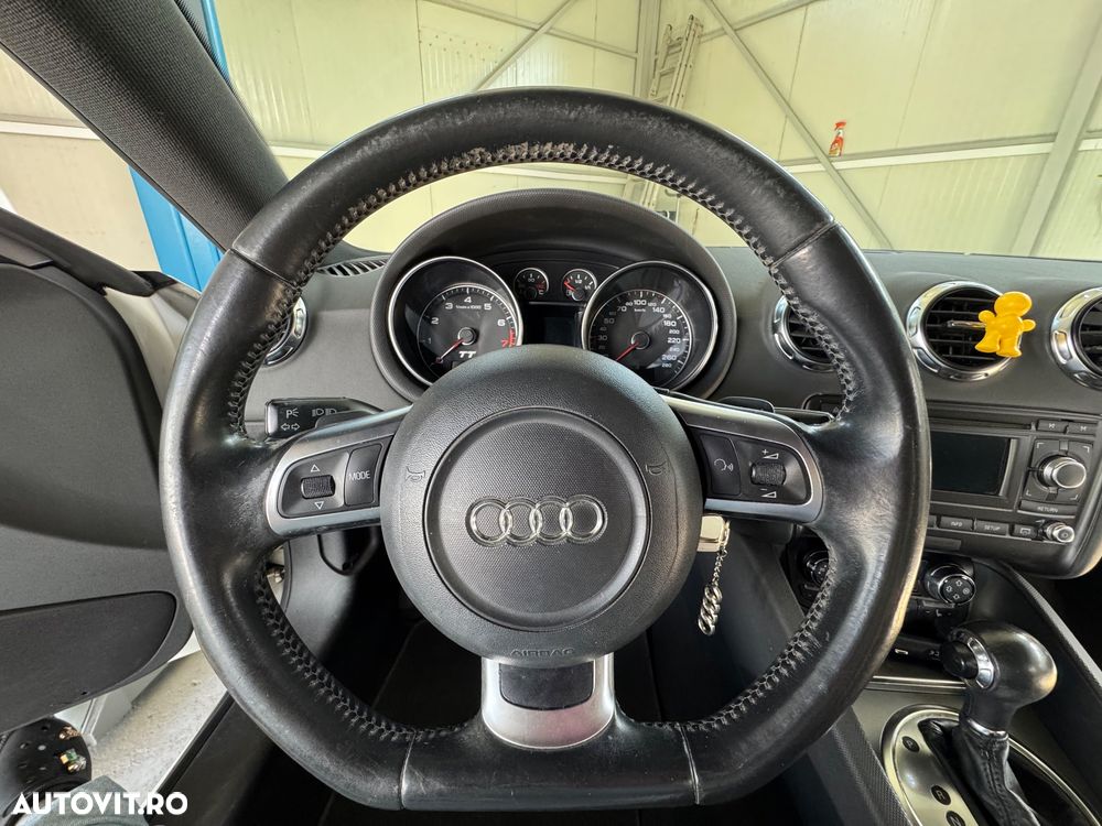 Audi TT Coupe 2.0 TFSI S-Tronic - 8