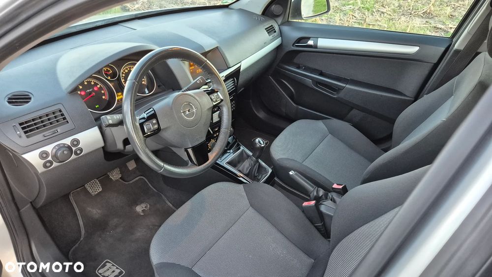 Opel Astra 1.4 Edition 111 Jahre - 27