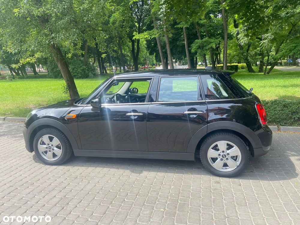 MINI Cooper Standard - 3