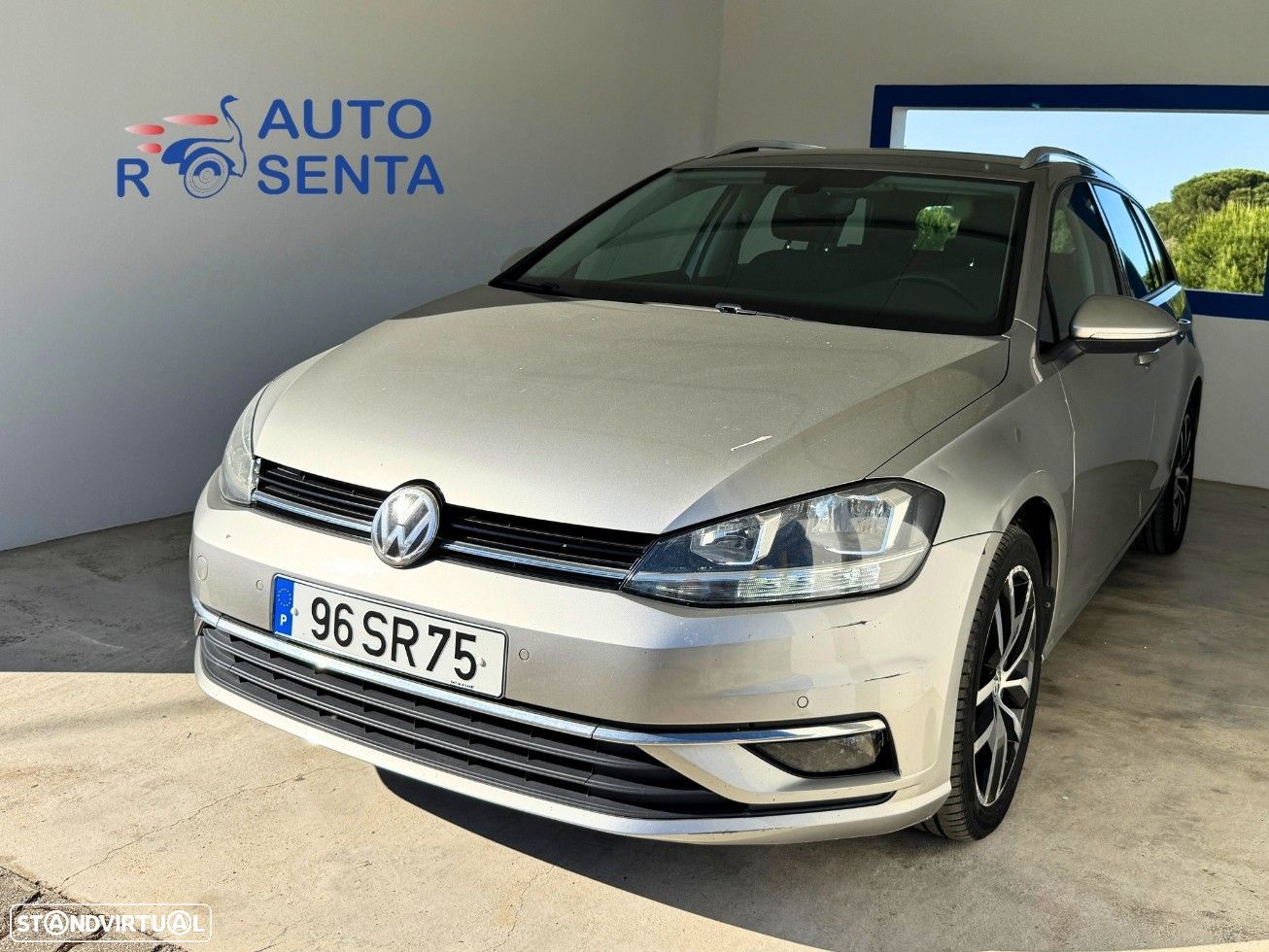 VW Golf Variant 1.6 TDi Highline - 1