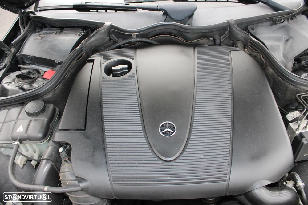 Mercedes-Benz CLK 220 CDi Avantgarde Aut. - 12