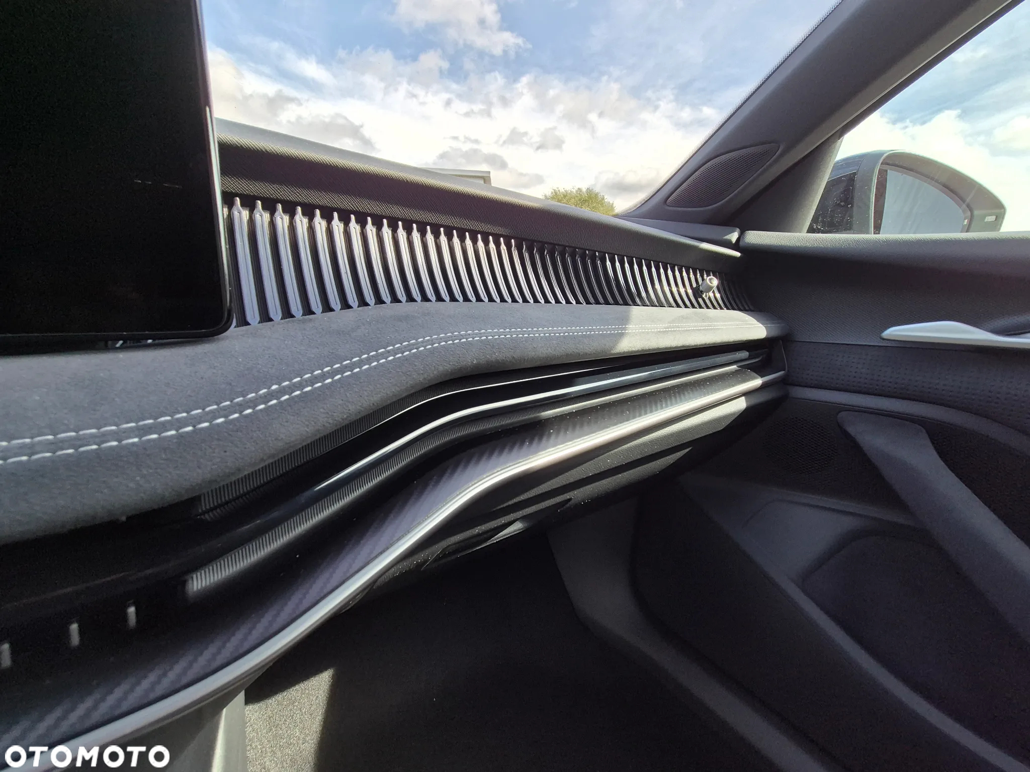 Skoda Superb 2.0 TSI Sportline DSG - 21