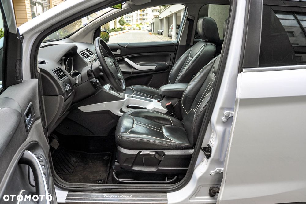 Ford Kuga - 7