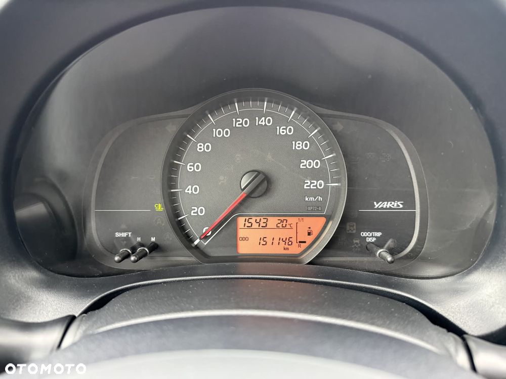 Toyota Yaris 1.33 VVT-i Cool - 26