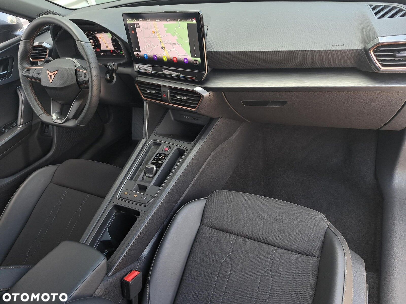 Cupra Leon 2.0 TSI DSG - 10