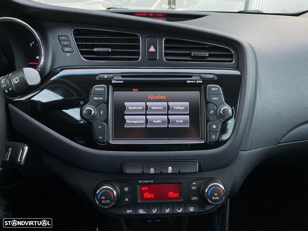 Kia Ceed SW 1.6 CRDi TX - 18