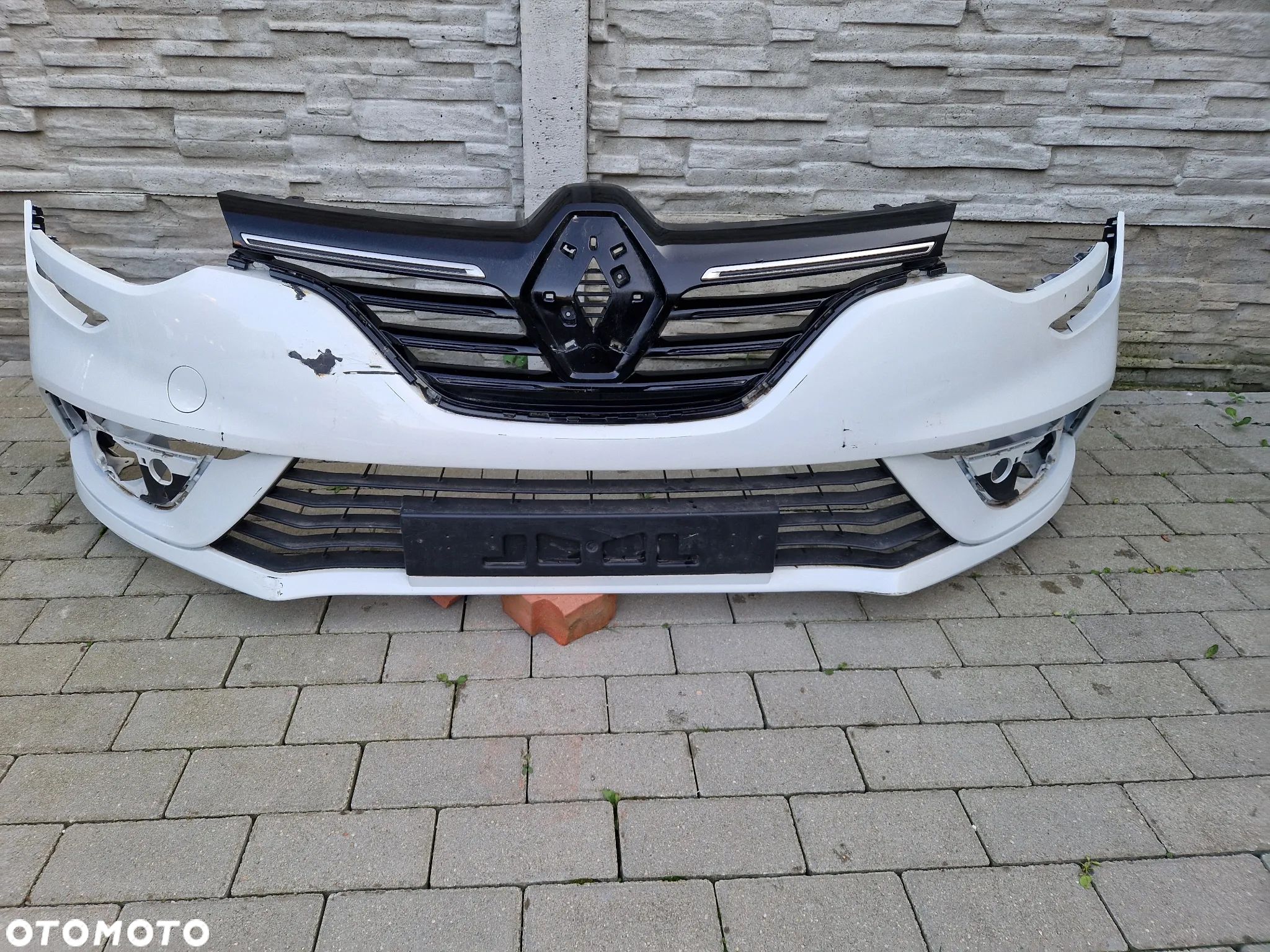 Zderzak Renault Megane 4 IV 2016 - 1