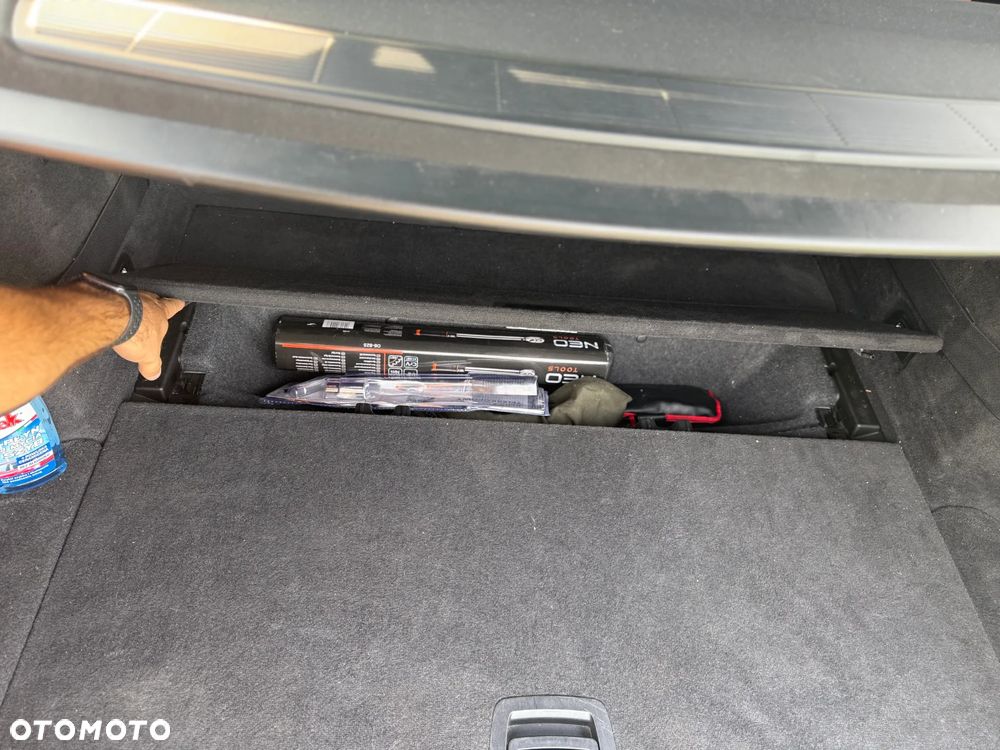 BMW Seria 5 530d xDrive - 6