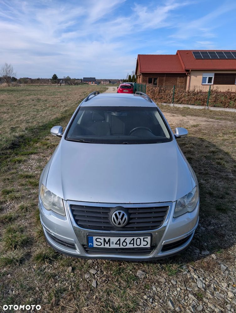 Volkswagen Passat 2.0 TDI Individual - 1