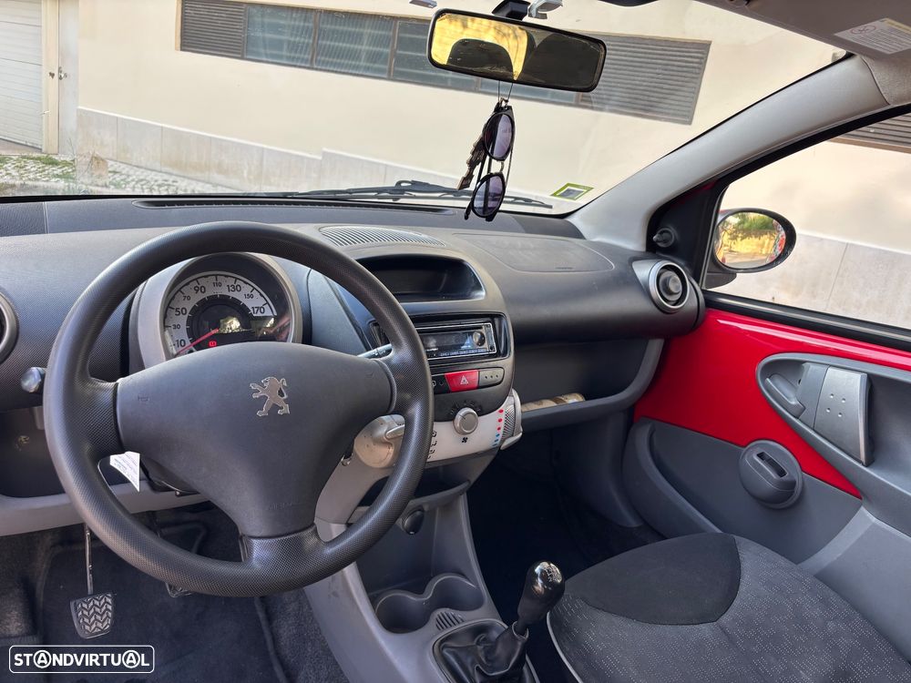 Peugeot 107 1.0 Urban Style - 11