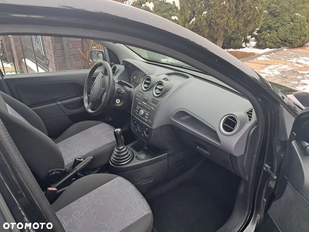 Ford Fiesta 1.4 Viva X - 12