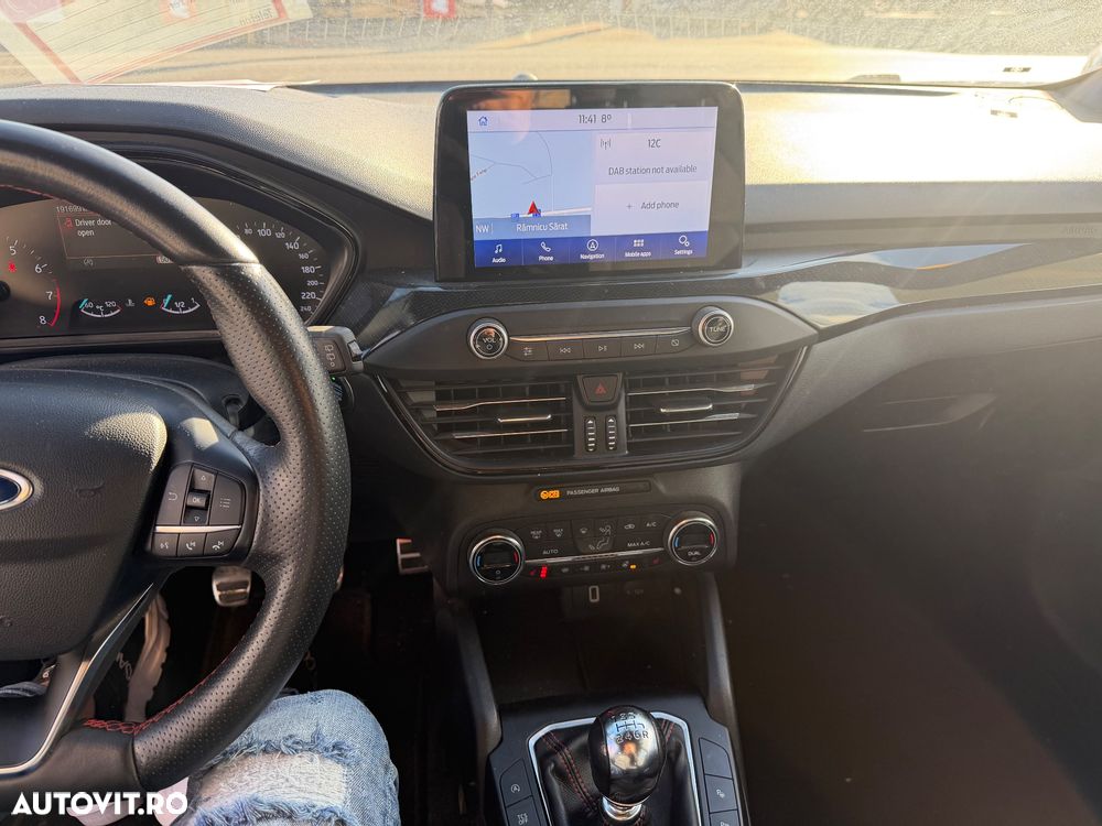 Ford Focus 1.0 EcoBoost Connected - 9