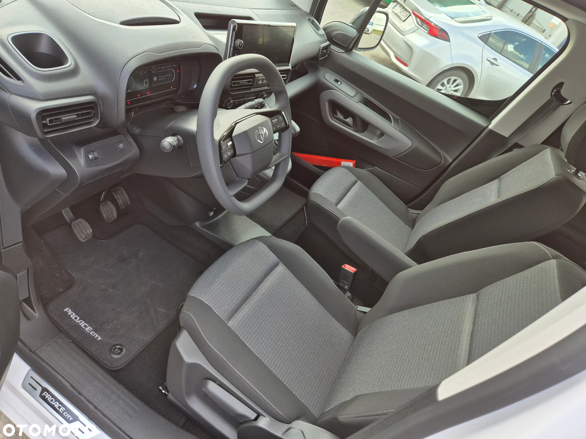 Toyota Proace City Verso Long 1.5 D-4D Business - 14