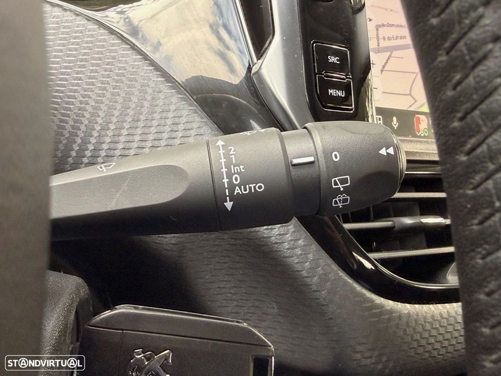 Peugeot 208 1.5 BlueHDi Signature - 25