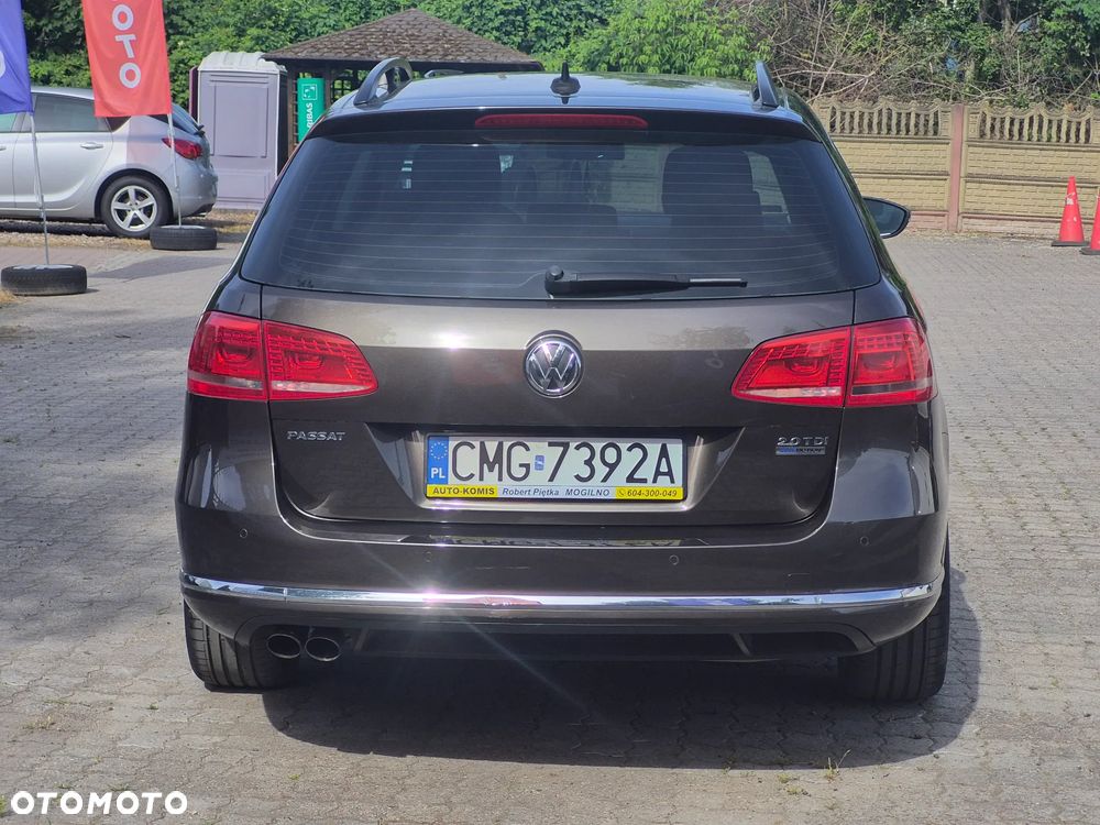 Volkswagen Passat - 5