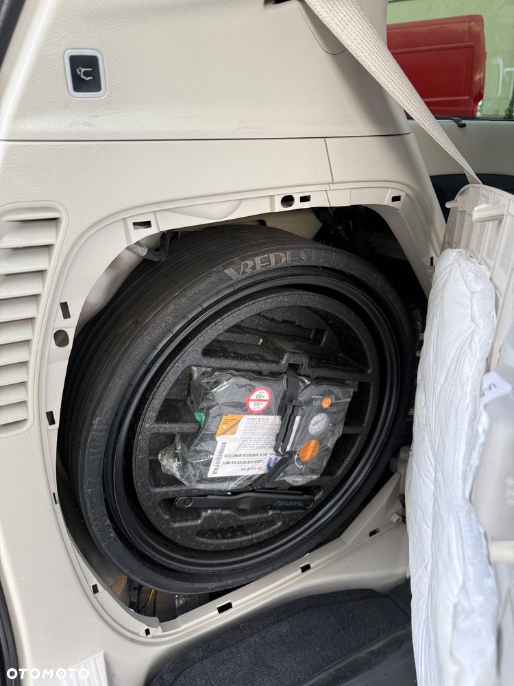 Chrysler Pacifica - 14